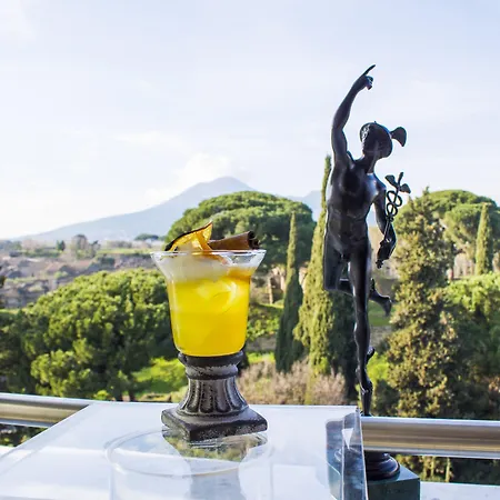 فندق Del Sole بومبيي